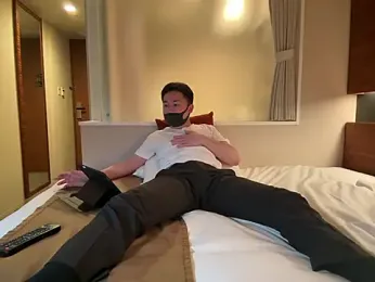 da_ichi — webcam model online on stripchat