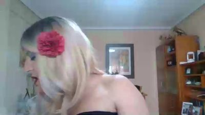 estefanitv79 — webcam model online on cam4
