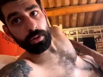 jonnibravo1597 — webcam model online on chaturbate