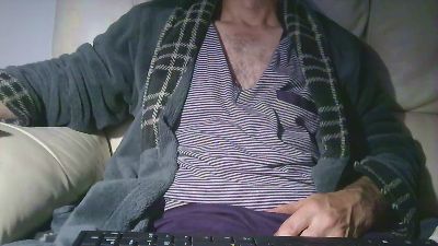 zuzuversa — webcam model online on cam4