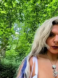 Glory_Max — Stripchat stream photo (May 2026)