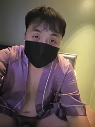 korguyko — webcam model online on stripchat