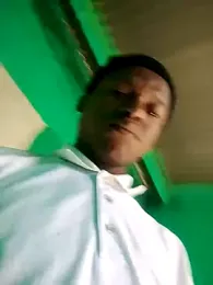 EssKaySA@xh — Stripchat stream photo (Aug 2026)