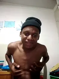 EssKaySA@xh — Stripchat stream photo (Sep 2026)