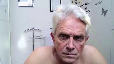 Geag60 — webcam model online on cam4