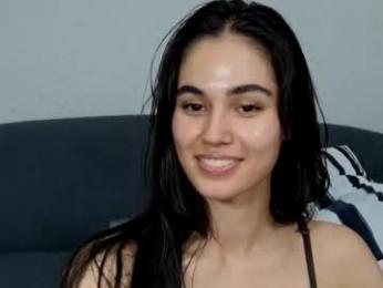 elarahayes — Chaturbate stream photo (Apr 2026)