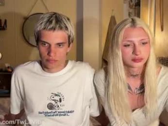 twl8vibe — Chaturbate stream photo (Apr 2026)