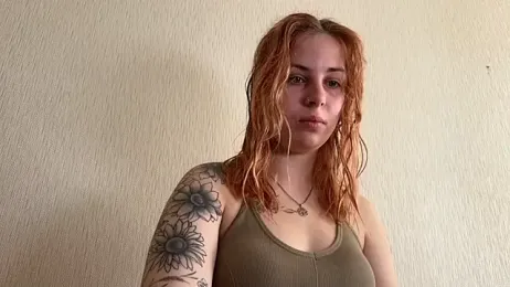 Alismoona — Stripchat stream photo (May 2026)
