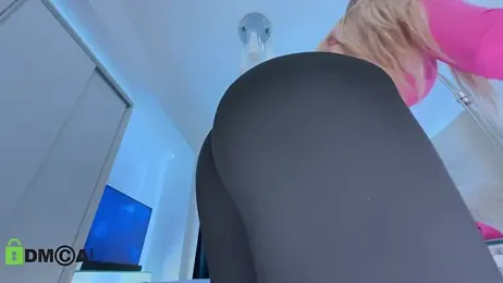 ScarlettTheGoddess — Stripchat stream photo (Apr 2026)