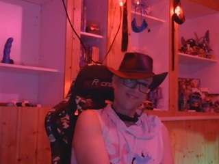 averyafterdark — Camsoda stream photo (May 2026)