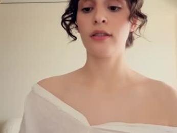 wonderland_stia — Chaturbate stream photo (Aug 2026)