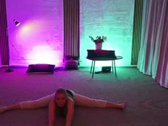 viola_054 — Chaturbate stream photo (Sep 2026)