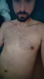YouIt18 — Cam4 stream photo (May 2026)