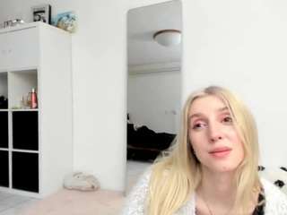 kenziedawton — Camsoda stream photo (Apr 2026)