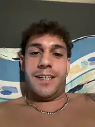 emanuel00220 — Stripchat stream photo (Jun 2026)