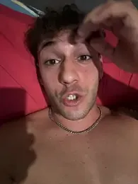 emanuel00220 — Stripchat stream photo (Jun 2026)