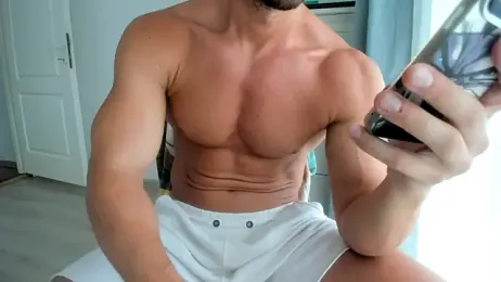 woolfiie — Stripchat stream photo (Jun 2026)
