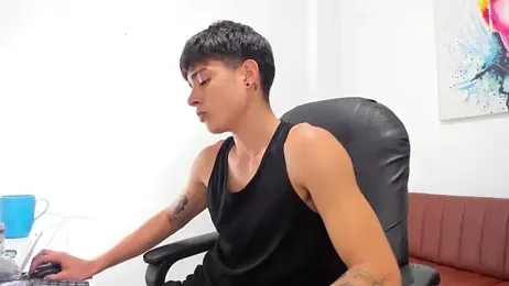 Thebestboyhot — Stripchat stream photo (Apr 2026)