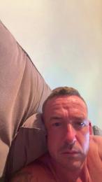 Ry333 — webcam model online on cam4