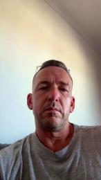 Ry333 — webcam model online on cam4