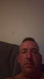 Ry333 — webcam model online on cam4