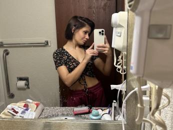 LoraliLynn — Livejasmin stream photo (Dec 2024)