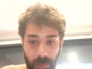 rozuk — Camsoda stream photo (Apr 2026)