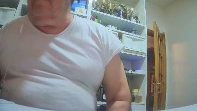 ARTURO69_2 — webcam model online on cam4