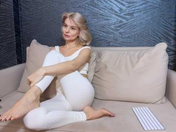 -Molly- — Bongacams stream photo (Apr 2026)