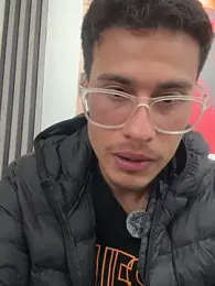 TavoHot_ — Stripchat stream photo (Apr 2026)