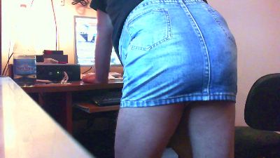 man10002 — webcam model online on cam4