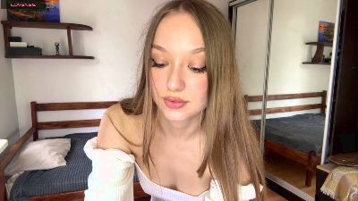AlleenMcglone — Cam4 stream photo (Apr 2026)