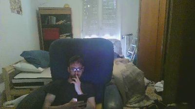 teuz90 — Cam4 stream photo (Apr 2026)