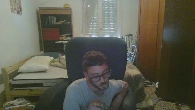 teuz90 — Cam4 stream photo (Apr 2026)