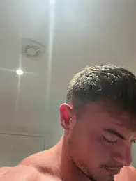 sexyboi228 — stripchat