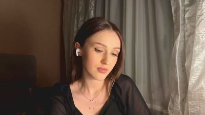 AdeliaDerousse — Cam4 stream photo (Sep 2026)