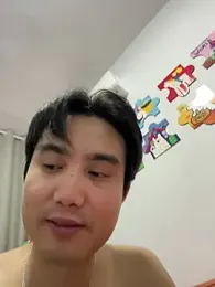 RaTnT — webcam model online on stripchat