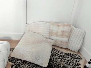 giannalove — Camsoda stream photo (Apr 2026)