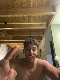 Axel_black10 — webcam model online on stripchat