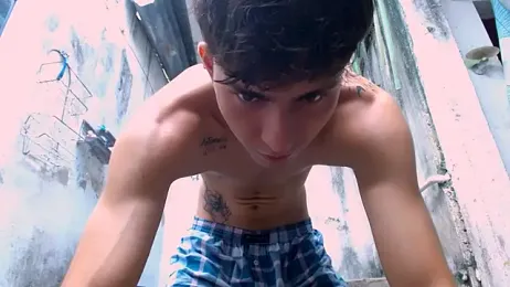 FlexxPrimee — webcam model online on stripchat