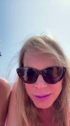 Spicypamy — webcam model online on cam4