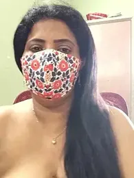 abinaya26 — Stripchat stream photo (Apr 2026)