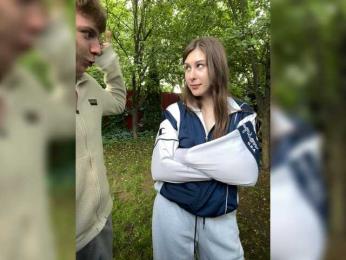 6Kissme9 — webcam model online on bongacams