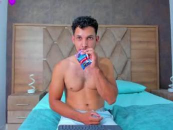 eimyandmaxi — Chaturbate stream photo (Apr 2026)