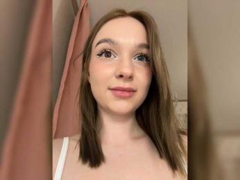 MimiMila — webcam model online on bongacams