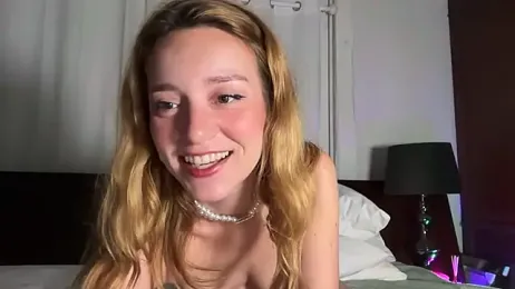 SirenaBelle — Stripchat stream photo (Sep 2026)