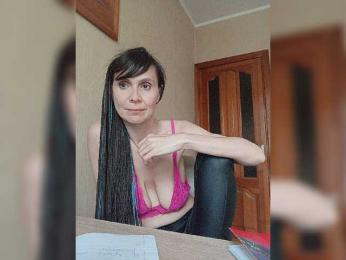 Hellenalonenochka — Bongacams stream photo (May 2026)