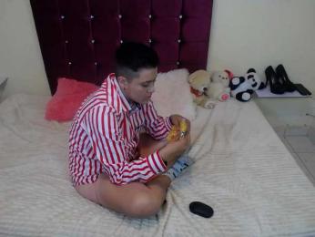bllueberry777 — Bongacams stream photo (Mar 2023)