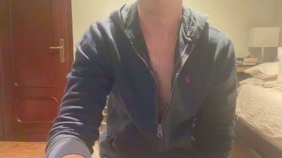 alittlehard — Cam4 stream photo (Nov 2025)