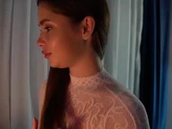 scarletmore — webcam model online on chaturbate